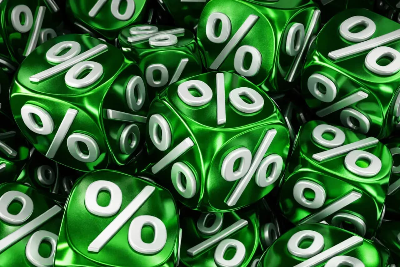 Зеленые кубы с иконками процента 